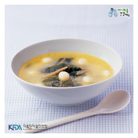 Seaweed Jorangi Rice Cake Soup