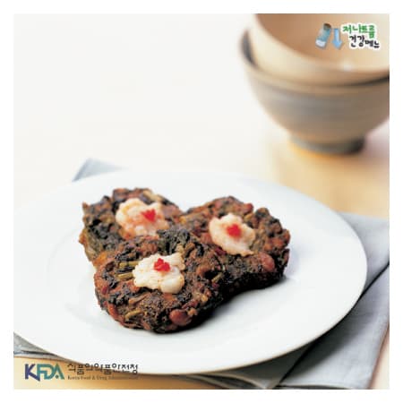 Cheonggukjang Dried Radish Green Pancake