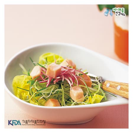 Cold Salmon Salad