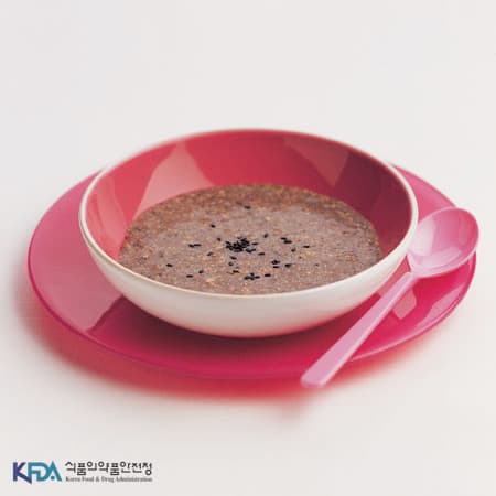 Black Sesame Tofu Soup