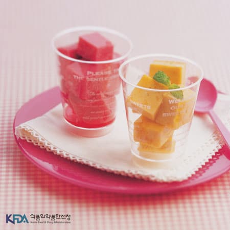 Tofu Yanggaeng (Sweet Jelly)
