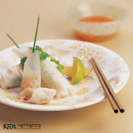 Rice Paper Shrimp Roll