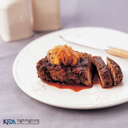 Pork Loin with Apple and Onion