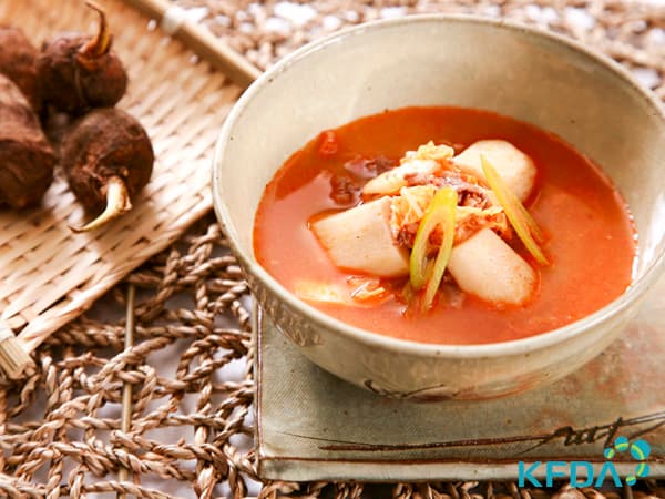 Napa Cabbage Taro Soup