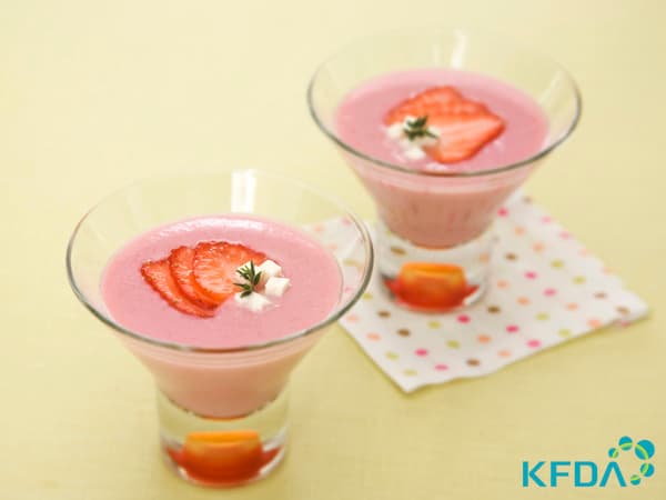 Strawberry Soft Tofu Shake