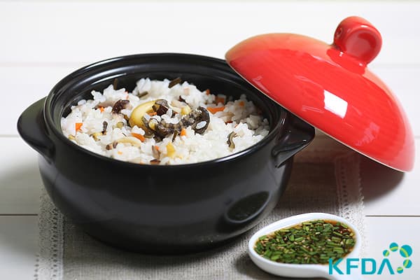 Abalone Nutritious Rice with Chive Seasoning Sauce