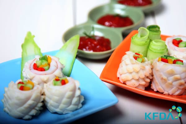 Squid Vegetable Roll with Chicken Seasoning Sauce