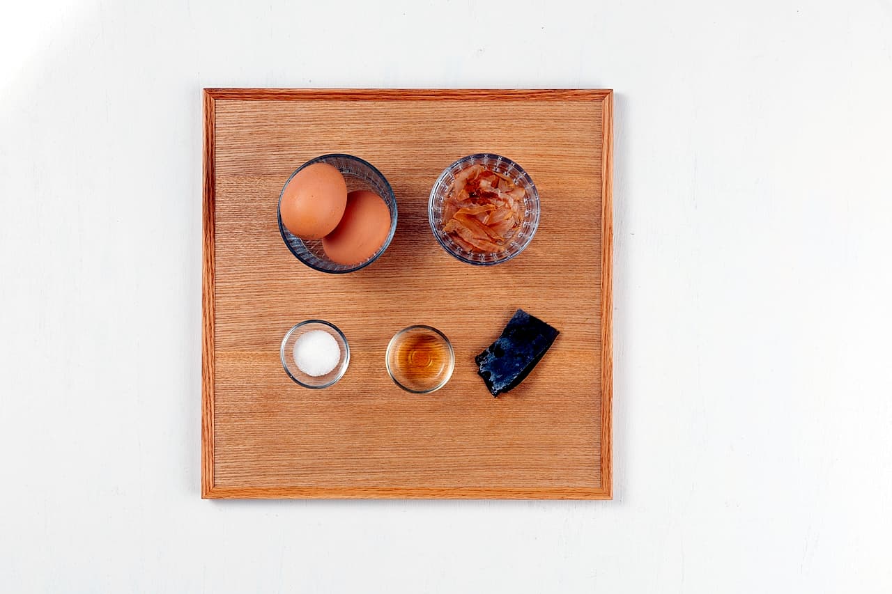 Japanese-style Egg Roll