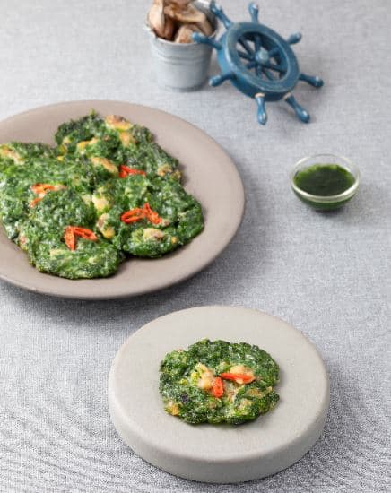 Clam Maesaengi Seaweed Pancake