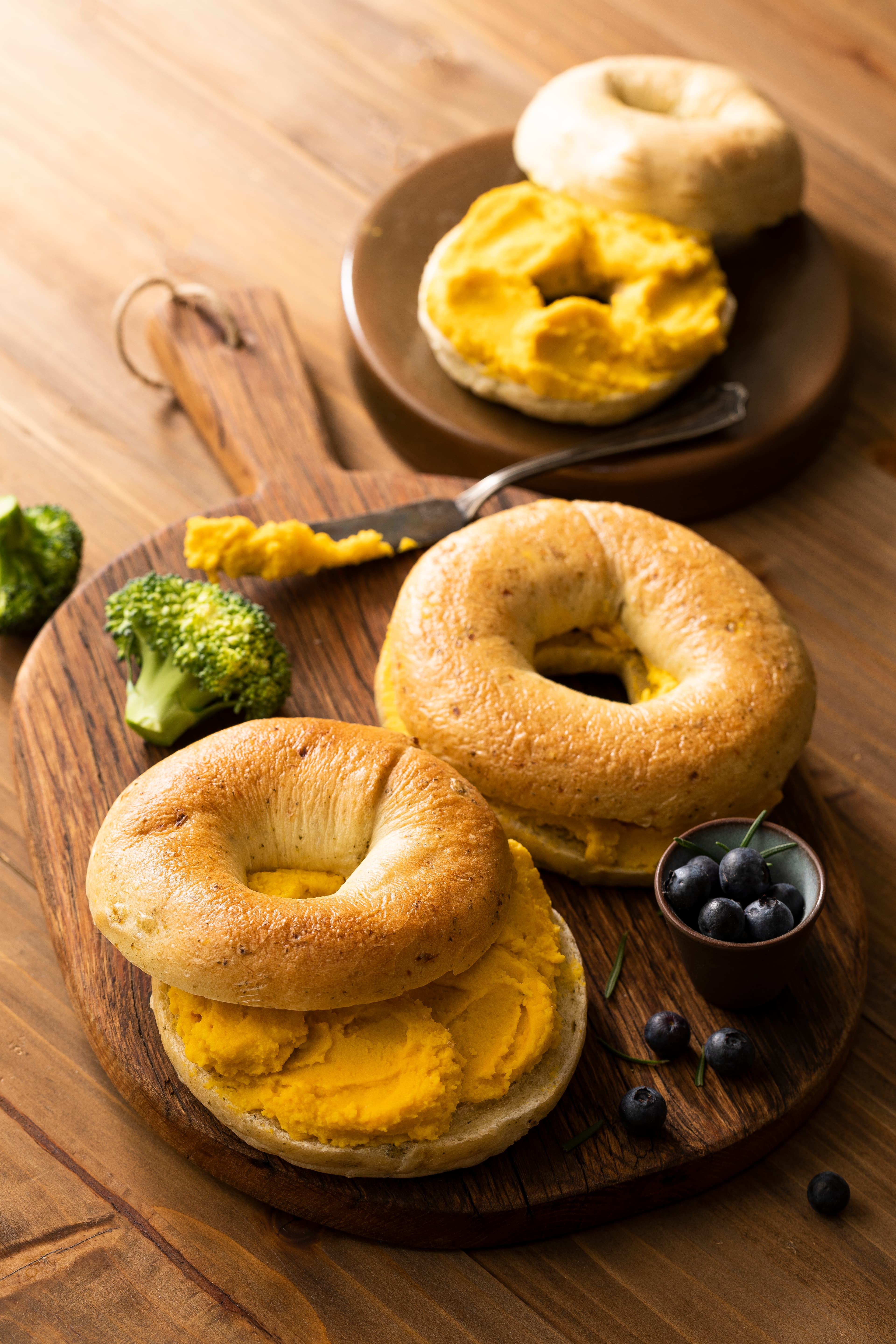 Broccoli Bagel with Sweet Pumpkin Cream
