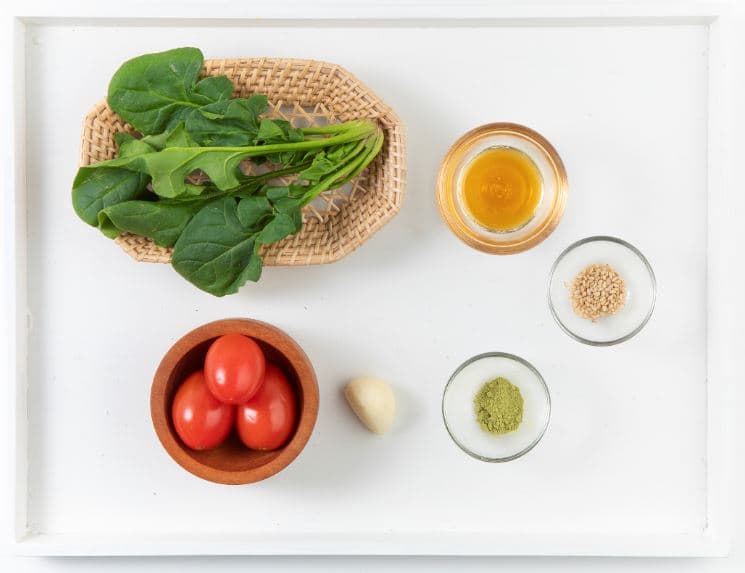 Spinach and Tomato Salad