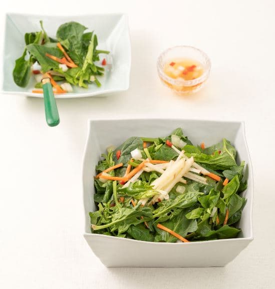 Pohang Spinach Apple Salad