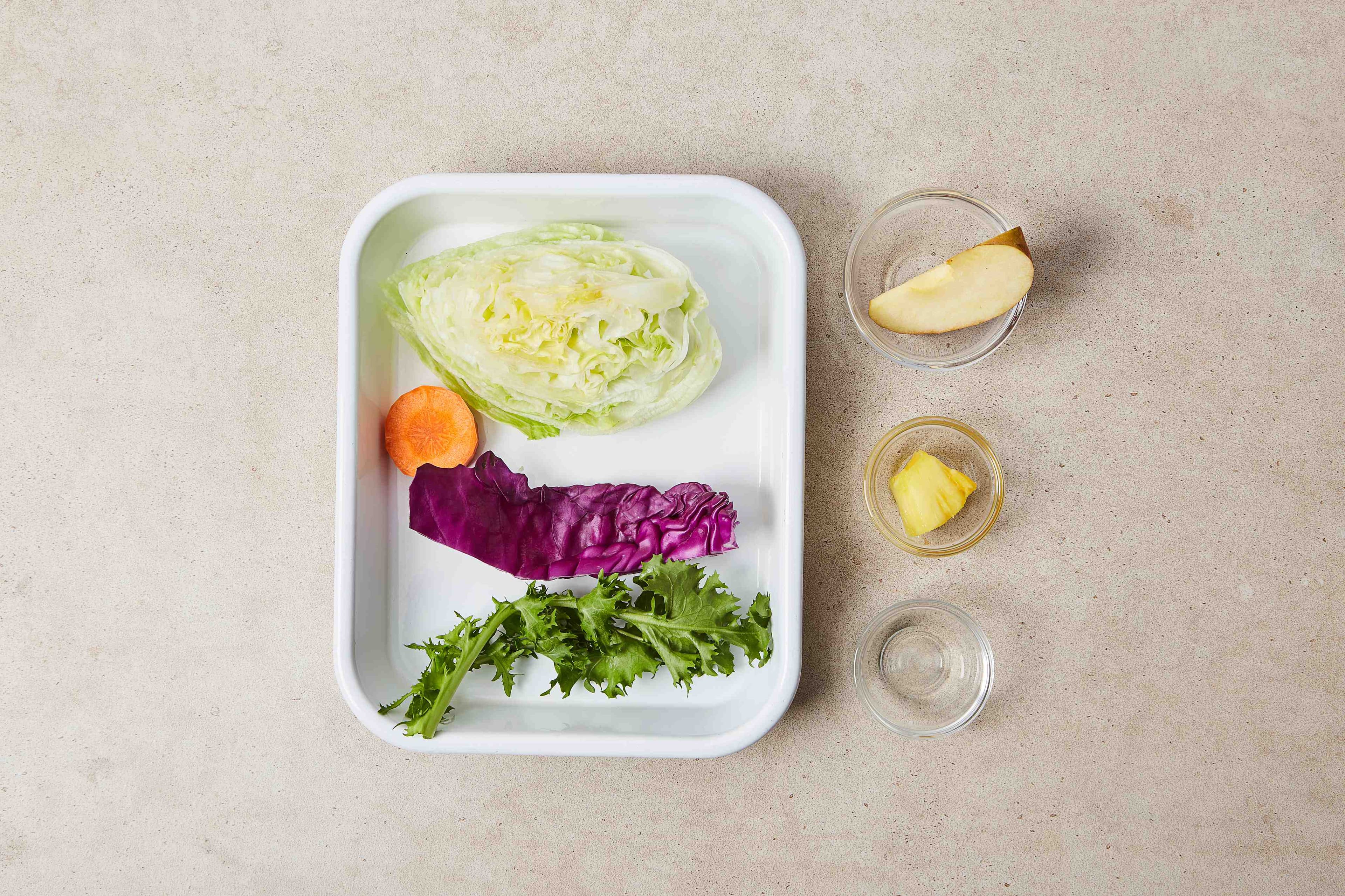 Lettuce Salad with Fruit Dressing