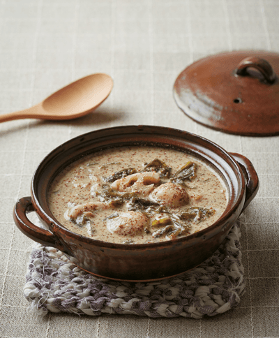 Root Vegetable Perilla Dumpling Soup