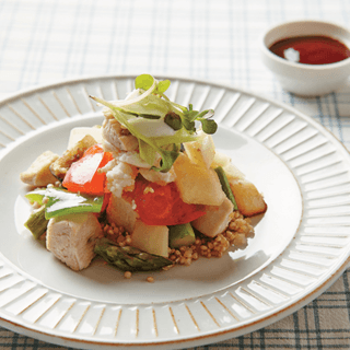 Quinoa Chicken Breast Salad