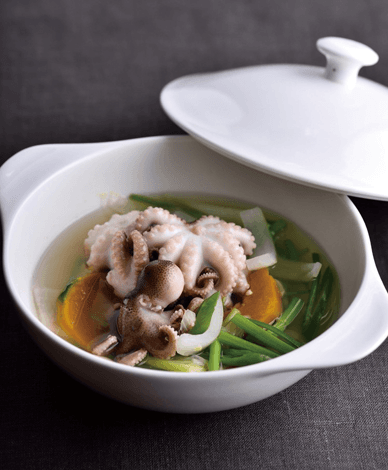 Webfoot Octopus Yeonpotang (Clear Soup)