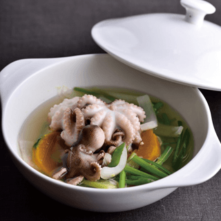 Webfoot Octopus Yeonpotang (Clear Soup)