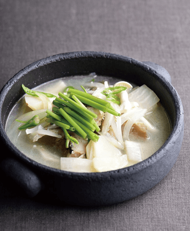 Semi-dried Pollock Clear Soup