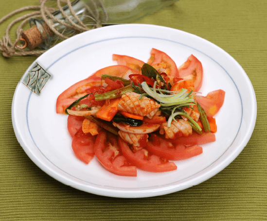 Squid and Tomato Vinegar Salad