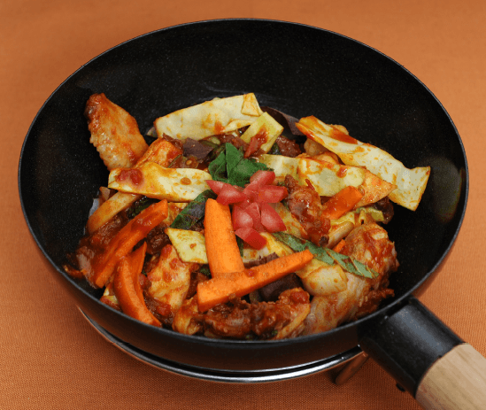 Dak-galbi with Tomato Sauce