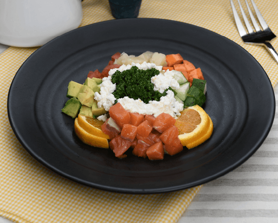 Salmon Salad with Ricotta Sauce
