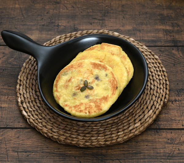 Yakbap-style Hotteok