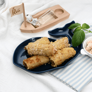 Fish Cake Salad Instead of Bread