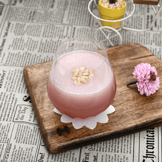 Fizzy Schisandra Berry Punch