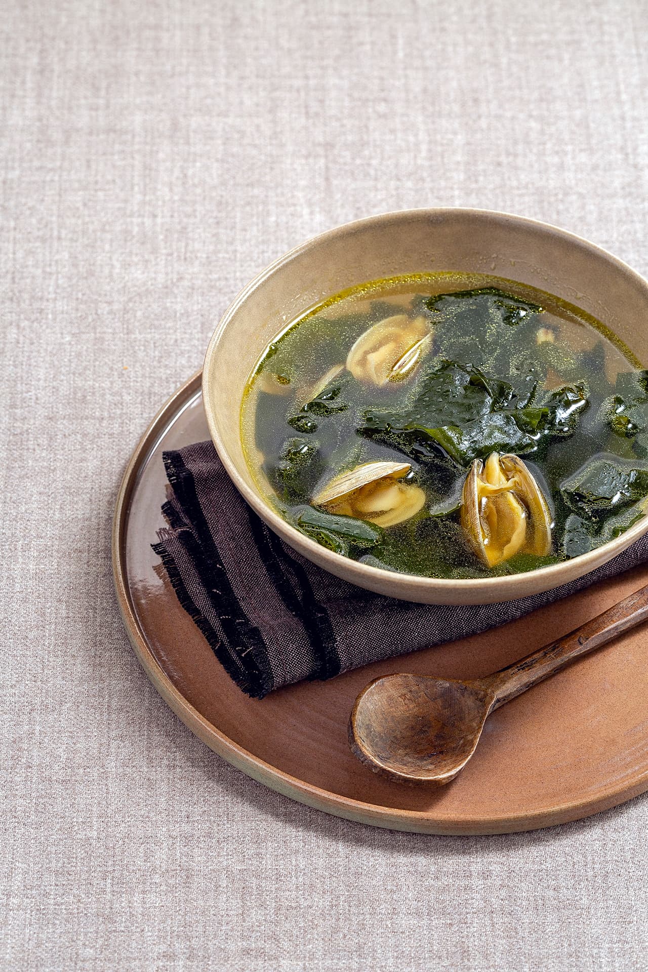 Clam Seaweed Soup