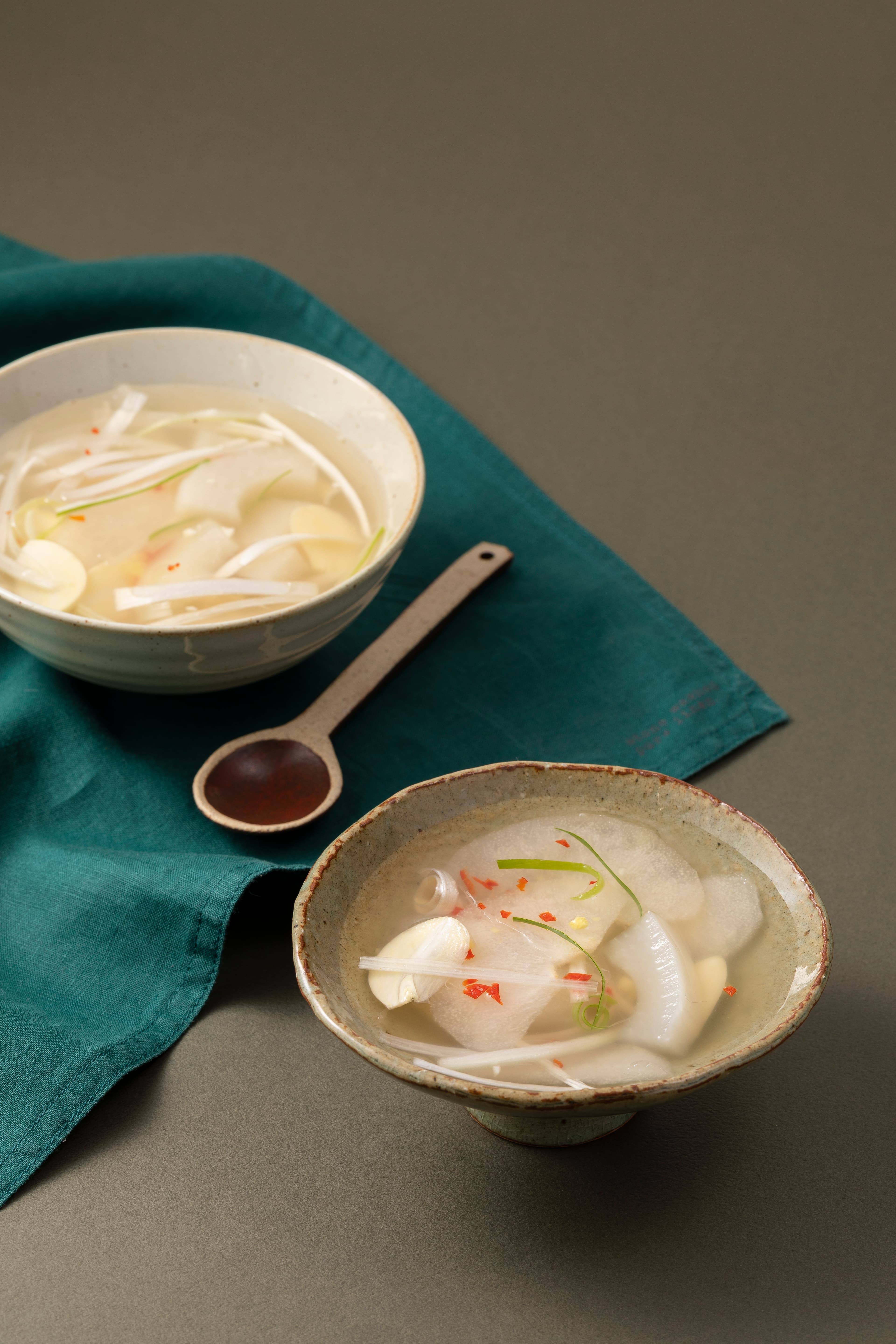 Seongju Korean Melon Watery Kimchi