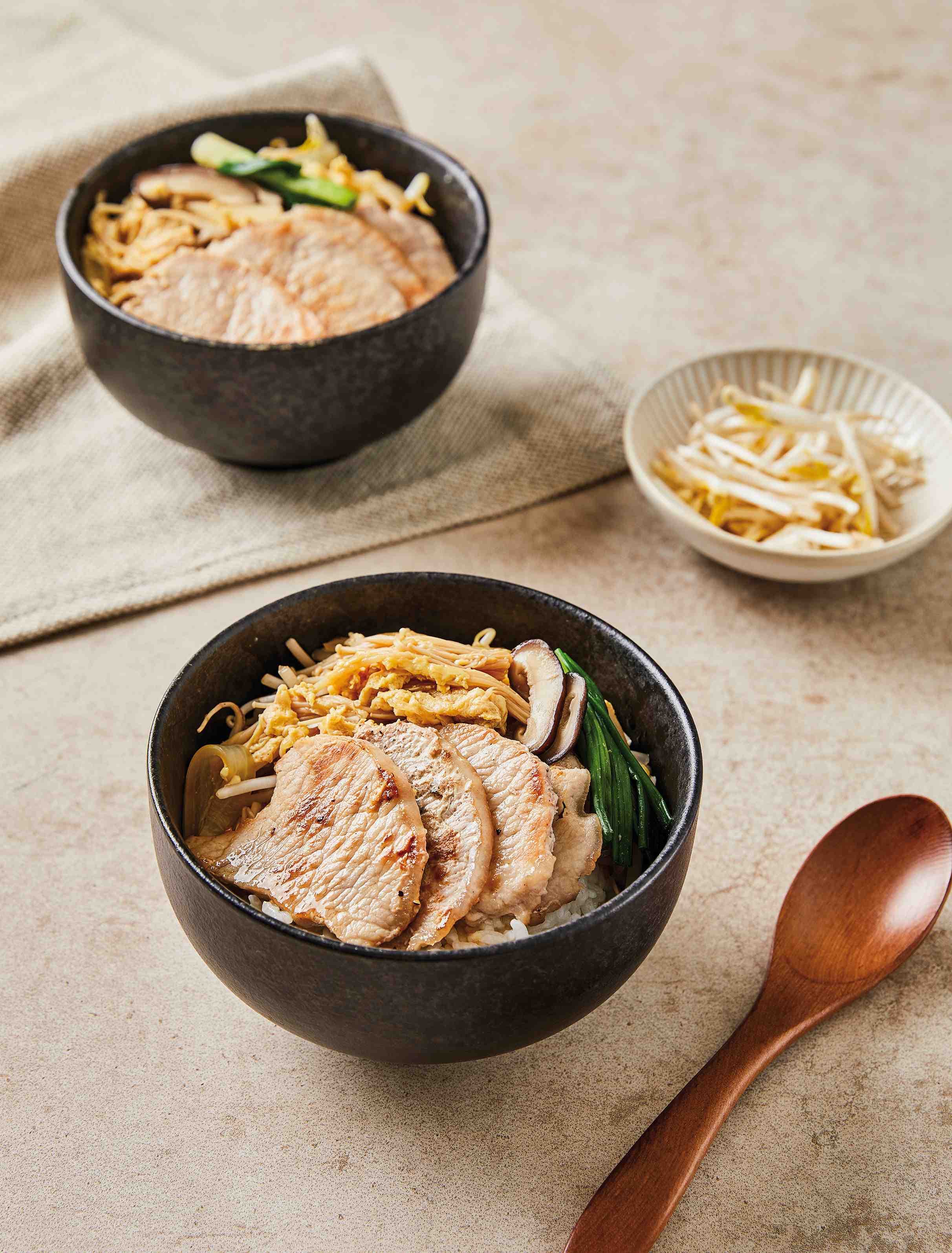Pork Bean Sprout Rice Bowl