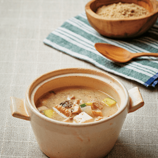 Nut and Perilla Hangover Soup