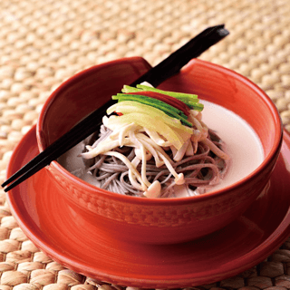 Easy Cold Soybean Noodles