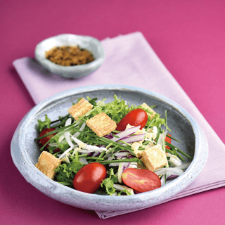 Tomato Seasonal Greens Salad