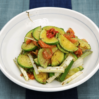 Stir-fried Zucchini with Perilla