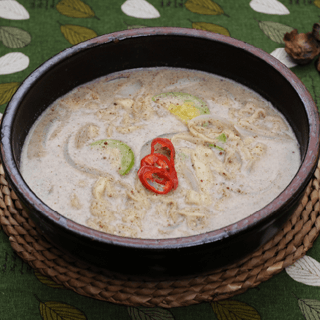 Perilla Kalguksu Noodles