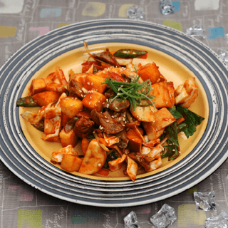 Seasoned Whelk with Fruit