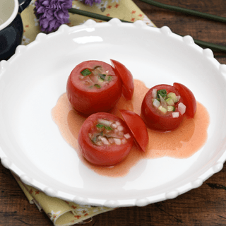 Cup Tomato with Tomato Juice