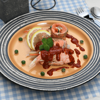 Seafood Smoked Salmon Roll