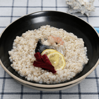 Shrimp Barley Porridge and Mackerel Steak