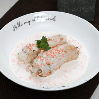 Chicken Roll with Cream Sauce