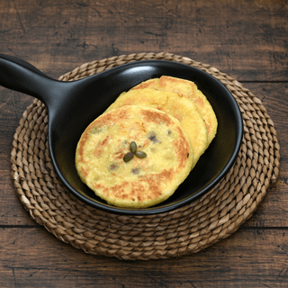 Yakbap-style Hotteok